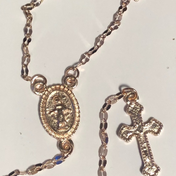 NWT Rosetone Gold Religious Necklace on a beautiful chain. - Picture 11 of 11